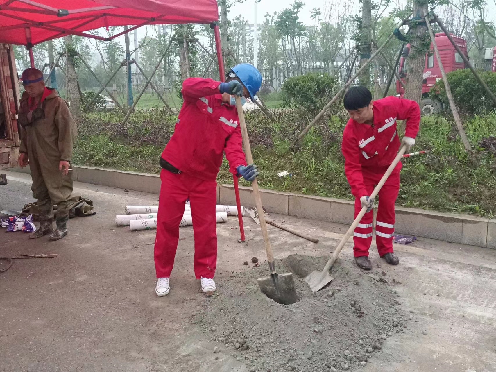 盐山管道疏通哪家好】及时进行市政管道清淤